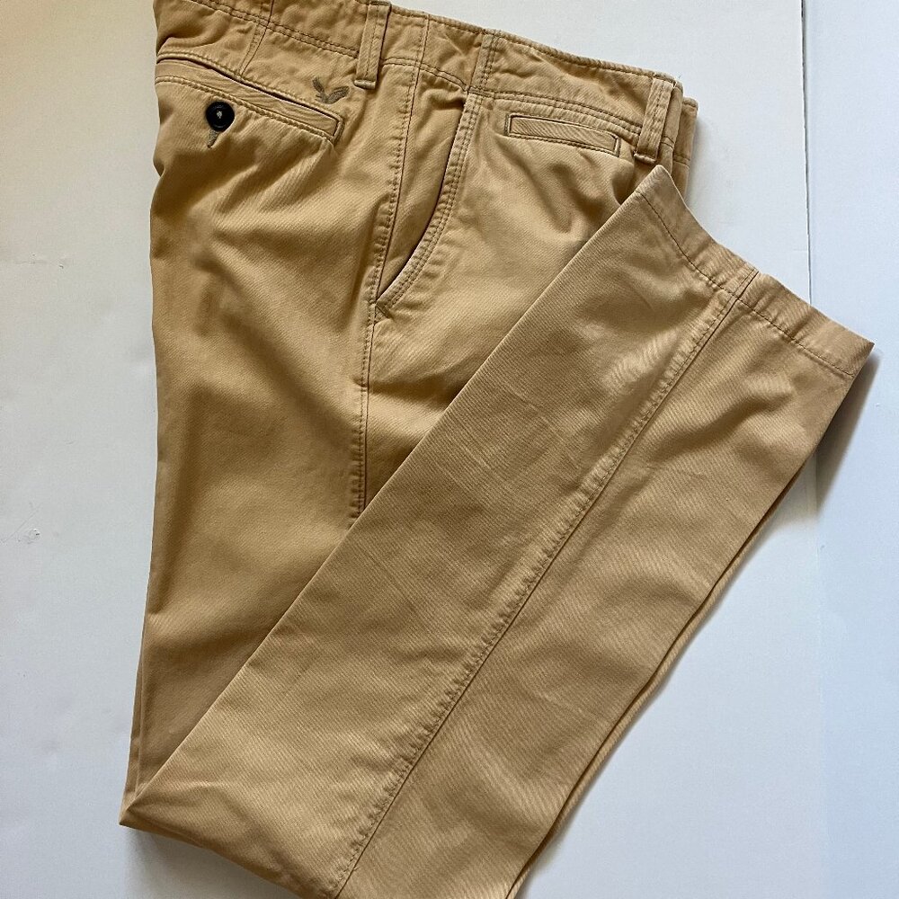 3 PAIR OF MEN'S AMERICAN EAGLE KHAKI PANTS